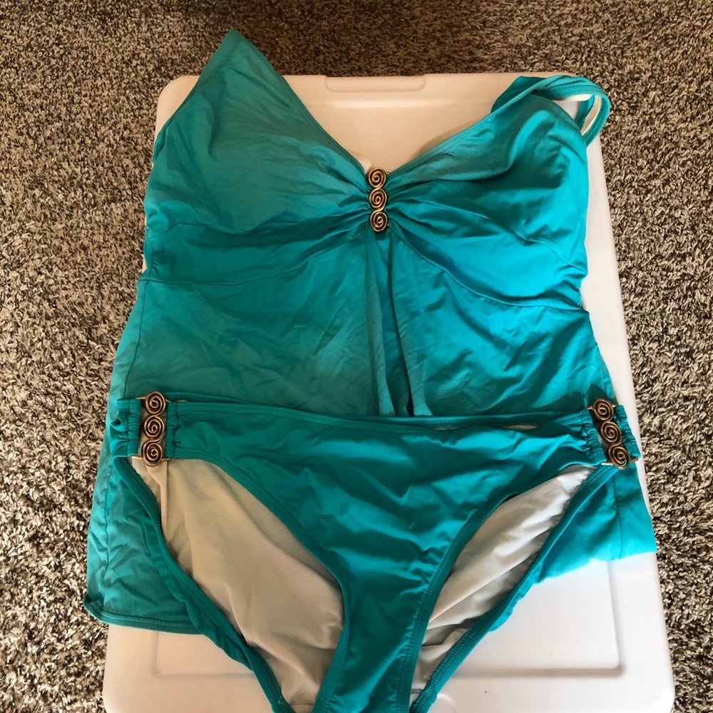 Coco Reef Tankini
